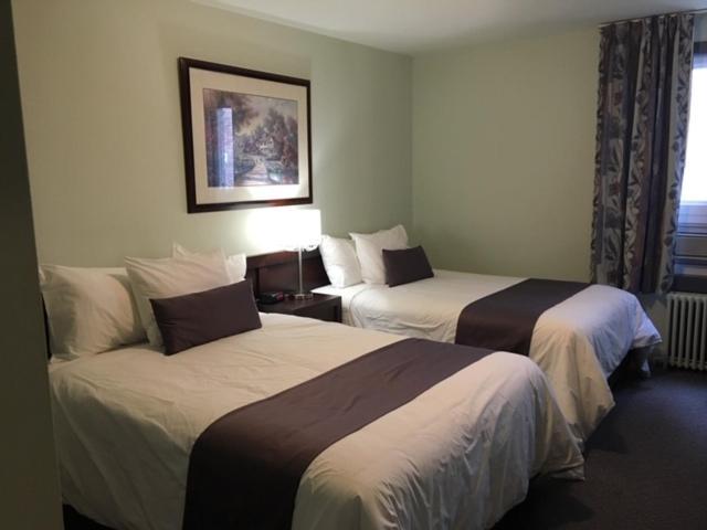 Auberge Centre Ville Chicoutimi Eksteriør billede