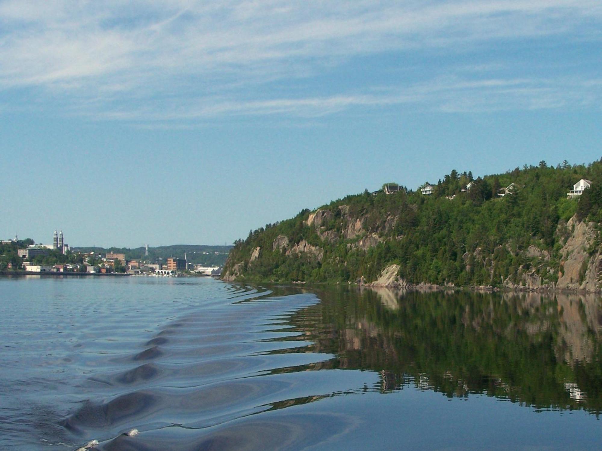 Auberge Centre Ville Chicoutimi Eksteriør billede