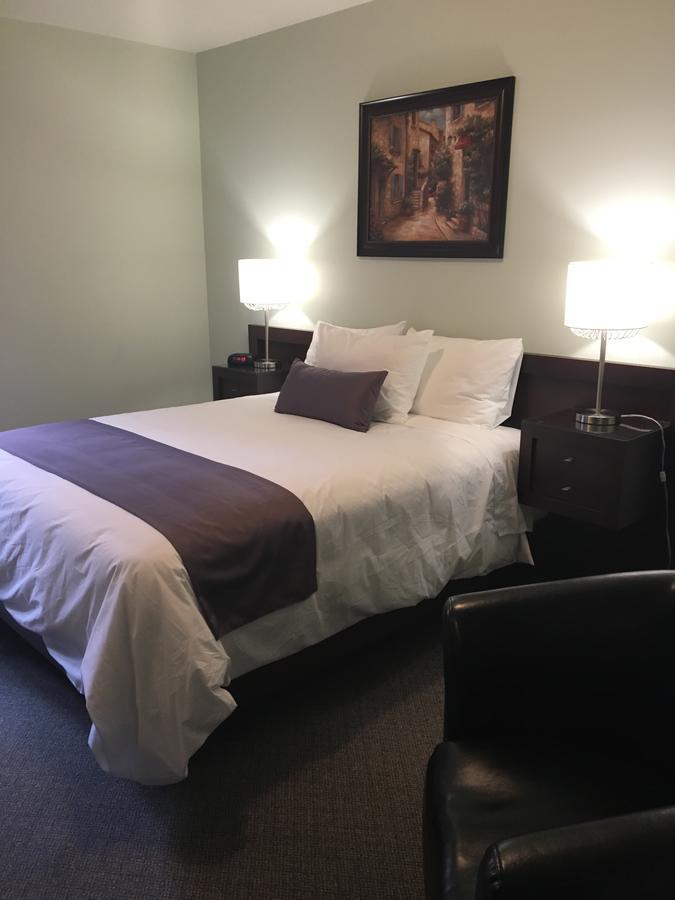 Auberge Centre Ville Chicoutimi Eksteriør billede