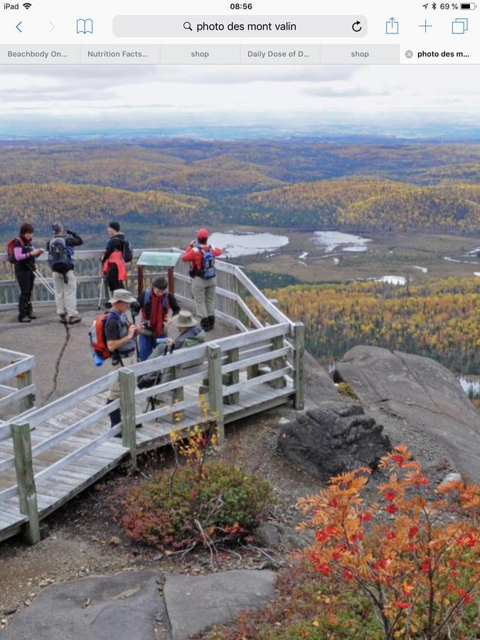 Auberge Centre Ville Chicoutimi Eksteriør billede