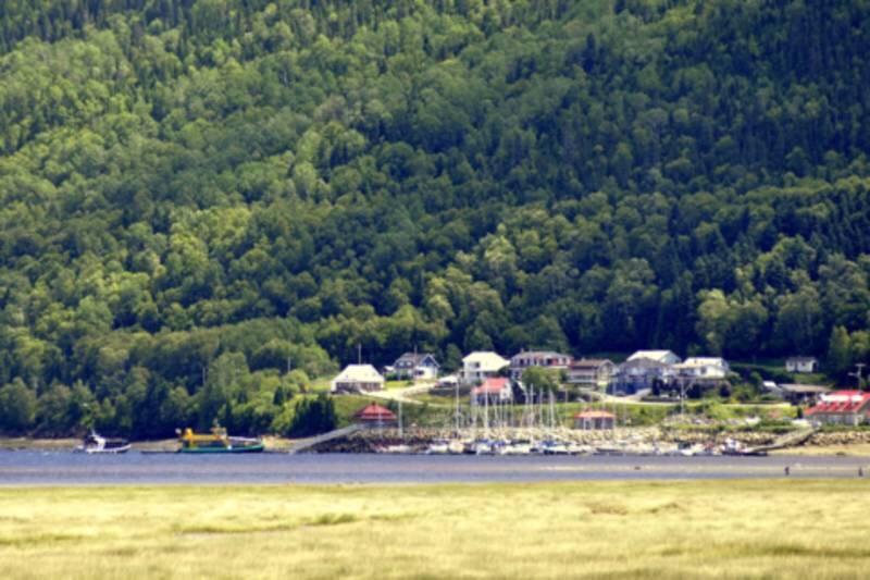 Auberge Centre Ville Chicoutimi Eksteriør billede