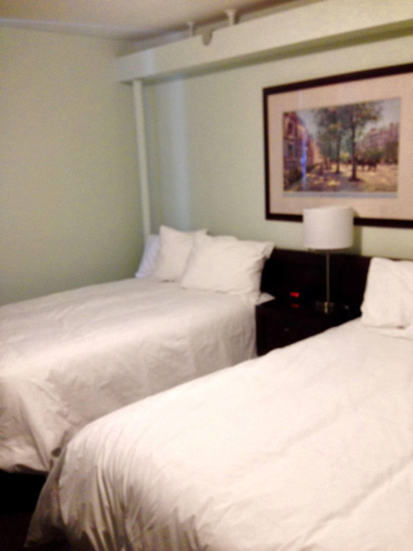 Auberge Centre Ville Chicoutimi Eksteriør billede